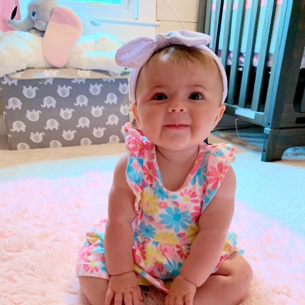 Meet your Posher, Caitlin